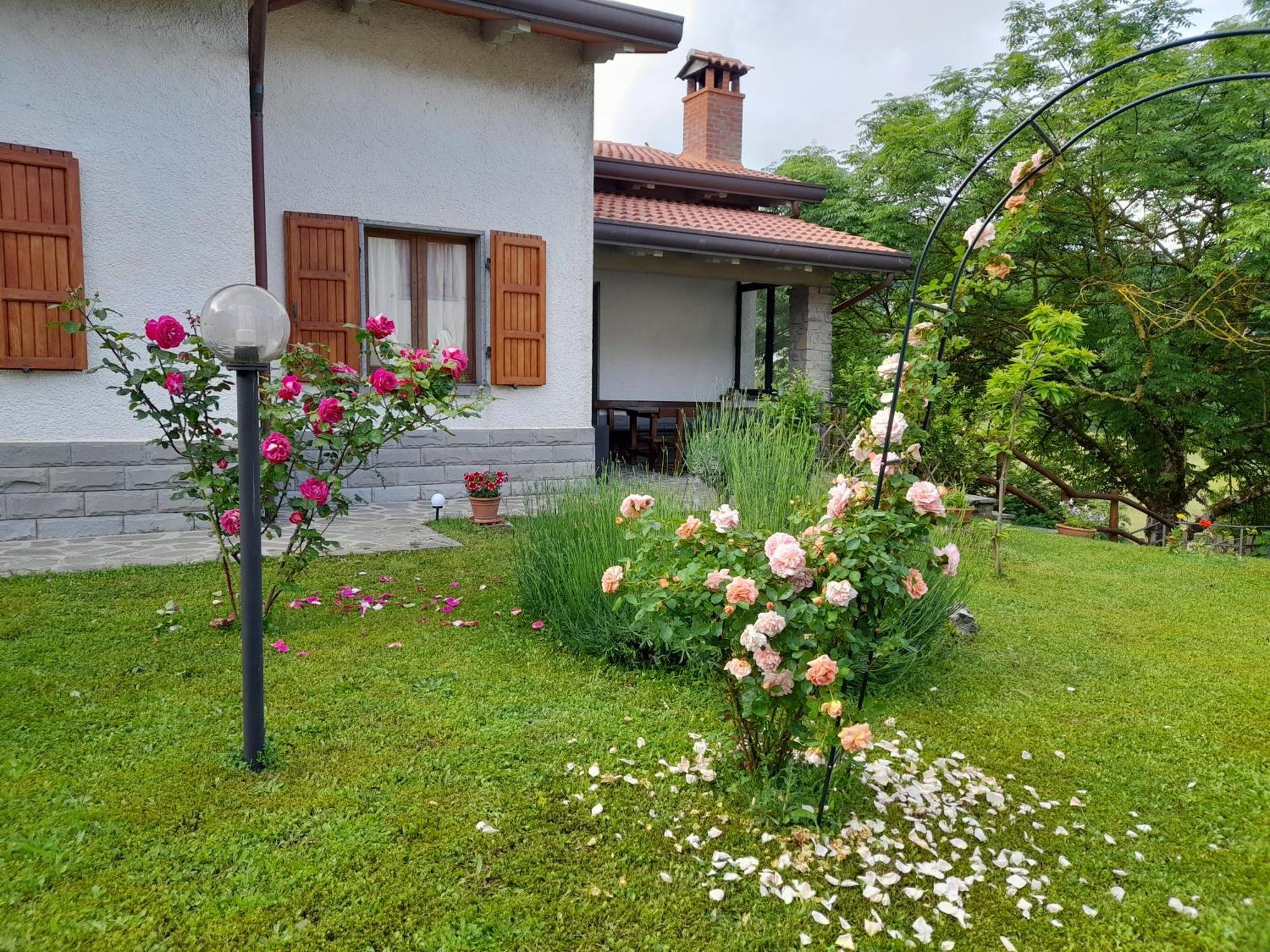 Via del Fusato Casa Carla Chiusi della Verna Habitación foto