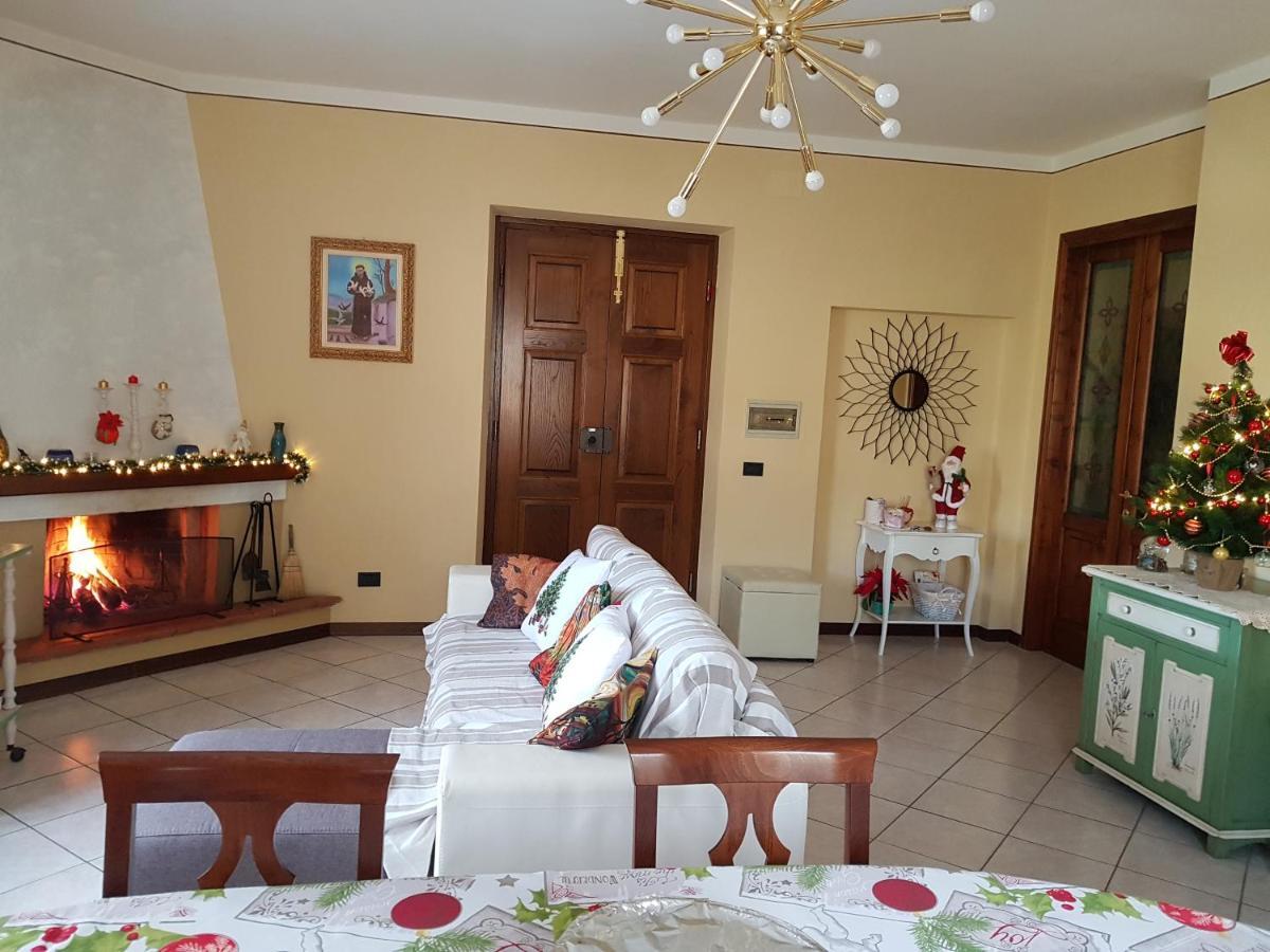 Via del Fusato Casa Carla Chiusi della Verna Exterior foto